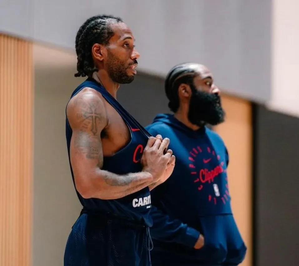 包含洛杉矶快船发布备战花絮,训练课后官宣签约,世预赛任务艰巨,训练强度显著提升的词条 包含洛杉矶快船发布备战花絮,训练课后官宣签约,世预赛任务艰巨,训练强度显著提升的词条