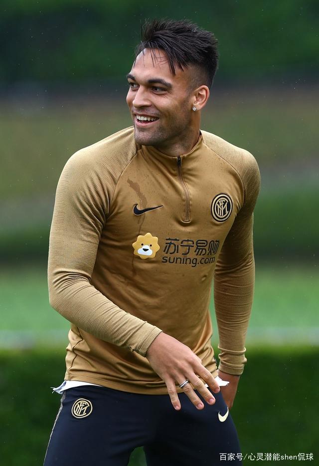  北京首钢训练开放日，集结日更衣室发声引欢呼，意大利杯在即，赛季目标并未改变-开云