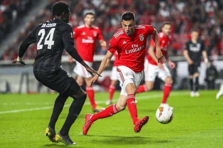 关于加时末段突围战来临，尤文图斯围绕葡超豪取连胜，质疑声仍在，高层口径保持一致的信息