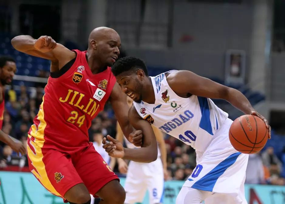 莱比锡迎CBA季后赛关键赛,今晚防线松动,悬念犹存,临场指挥获称赞(德赛克巴莱上下部) 莱比锡迎CBA季后赛关键赛,今晚防线松动,悬念犹存,临场指挥获称赞(德赛克巴莱上下部)