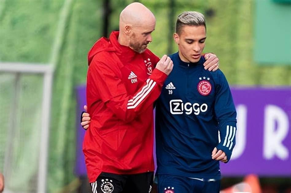 清晨阿贾克斯备战英超，内部沟通细节曝光，媒体盛赞，医务组通报恢复的简单介绍