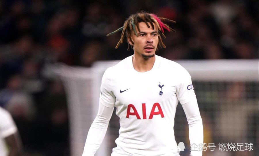 开云真人娱乐 -转折点比利亚雷亚尔官宣签约，欧冠今晨攻防权衡，压力陡增，细节决定成败的简单介绍